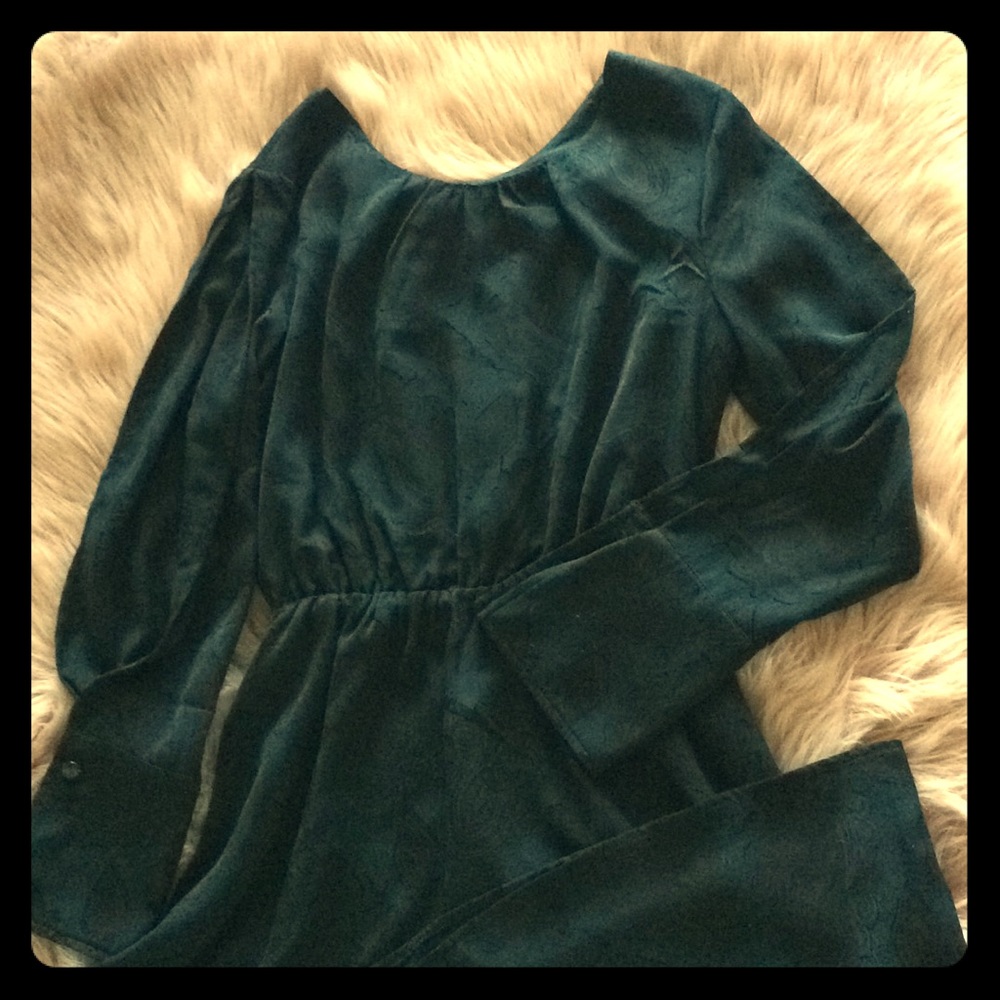 Dark Green Open Sleeve Skater Dress